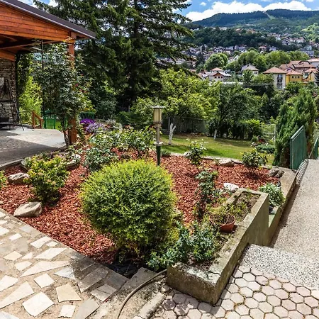 Avlija - Historic Gem Apartment Sarajevo